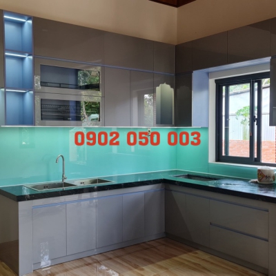 TỦ BẾP TIỀN GIANG