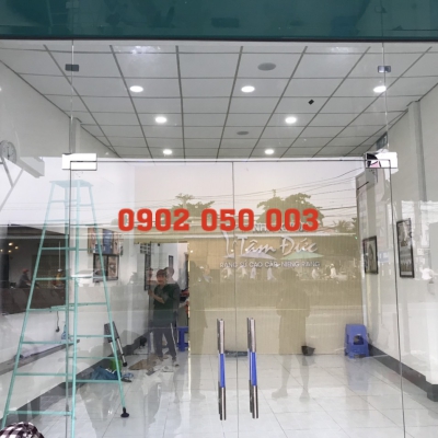 THI CÔNG KÍNH CƯỜNG LỰC TIỀN GIANG