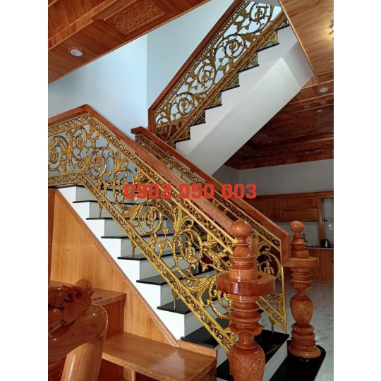 THI CÔNG CẦU THANG NHÔM ĐÚC CÁI BÈ TIỀN GIANG