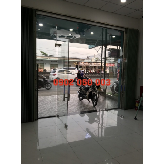 THI CÔNG KÍNH CƯỜNG LỰC TIỀN GIANG