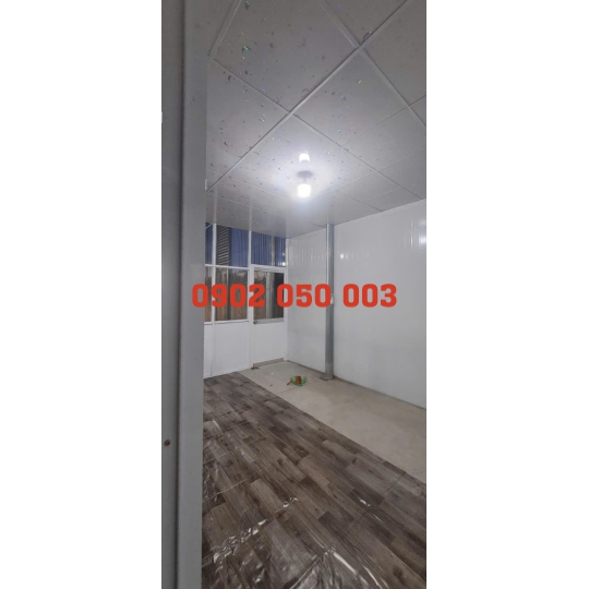 Thi công Văn phòng nhôm kính kết hợp vách panel