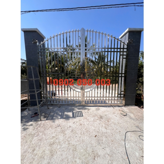 CỬA CỔNG SẮT - THI CÔNG CỬA CỔNG UY TÍN TIỀN GIANG